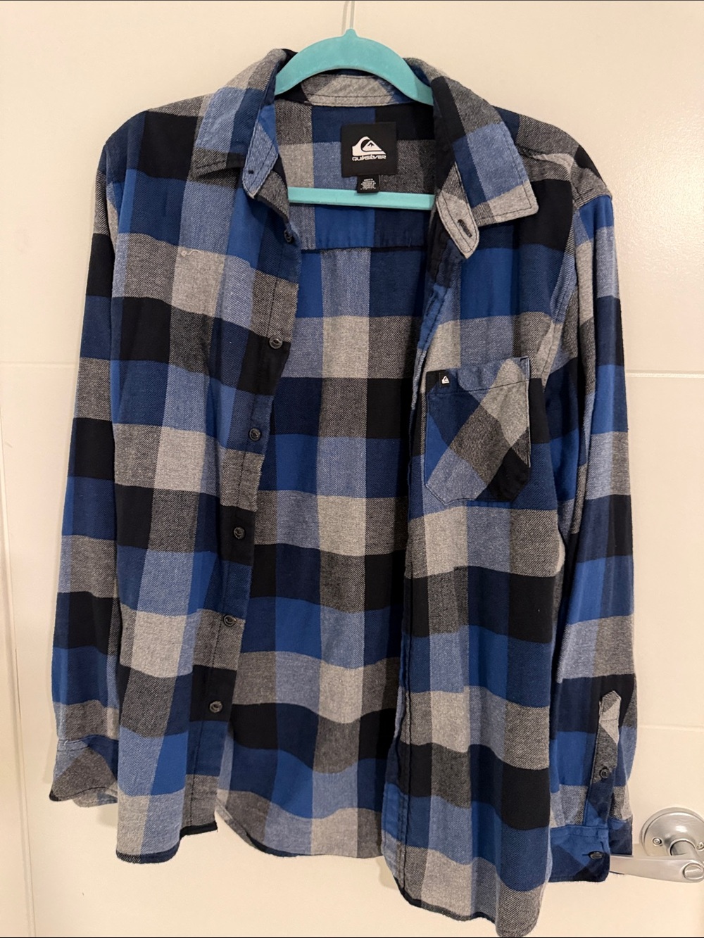 Quiksilver Men’s Blue, Black & Gray Plaid Button-Up Shirt